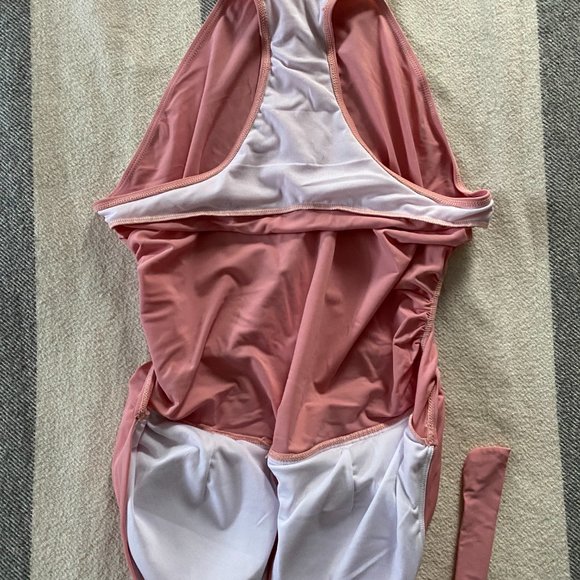 Maternity Swimsuit - Picture 5 of 5